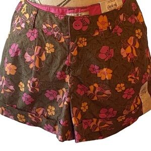 NWT SO Floral Shorts Size 1